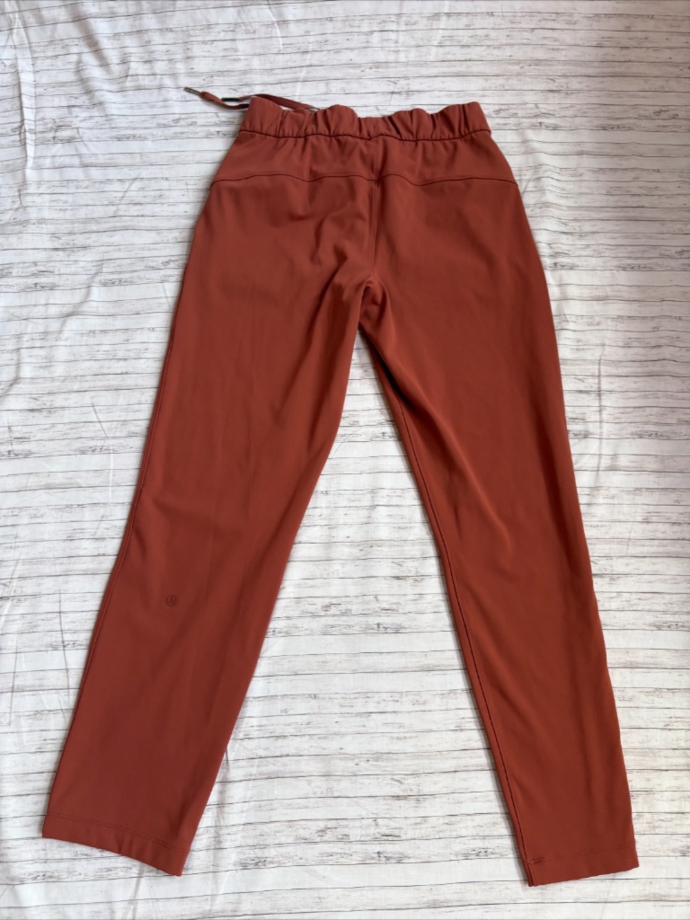 Lululemon On the Fly 7/8 Pants Rust Orange Drawstring - Picture 2 of 9
